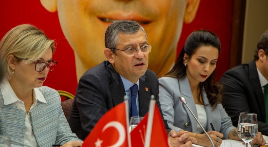 Özgür Özel: Milletvekili grubunda yüzde 55'e 45, biz öndeyiz