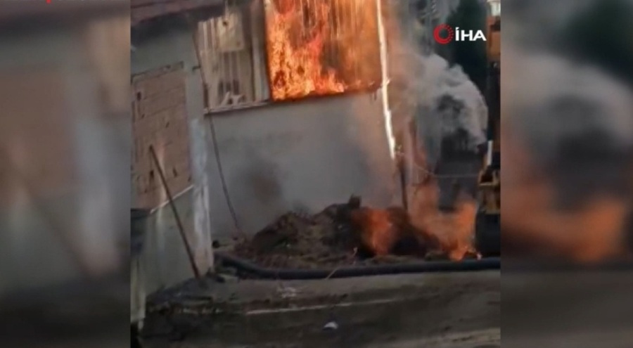 Su patlağını ararken, doğalgaz borusunu patlattı