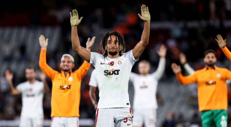 Galatasaray'da Sacha Boey gelişmesi