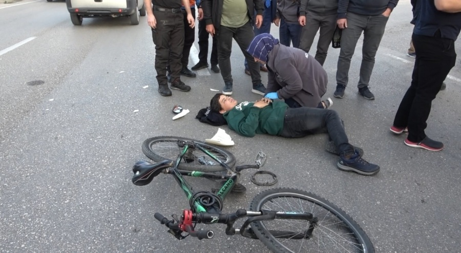 Bursa'da motosikletin çarptığı 13 yaşındaki çocuk, "Anne iyiyim ben, sen üzme kendini"