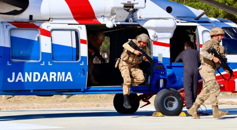 Edirne'de 90 göçmen yakalandı