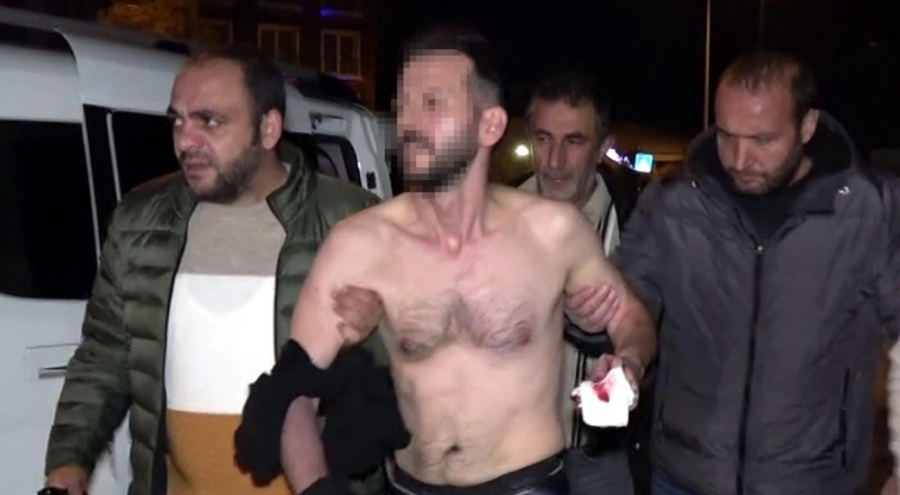 4 gün önce boşandığı eski eşini ve sevgilisini katletti