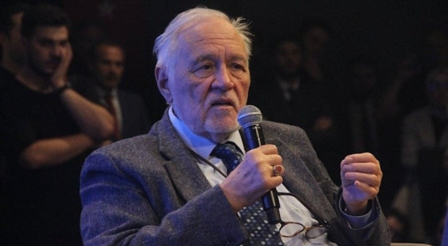 İlber Ortaylı, 'gözlerim yaşardı' diyerek bahsetti