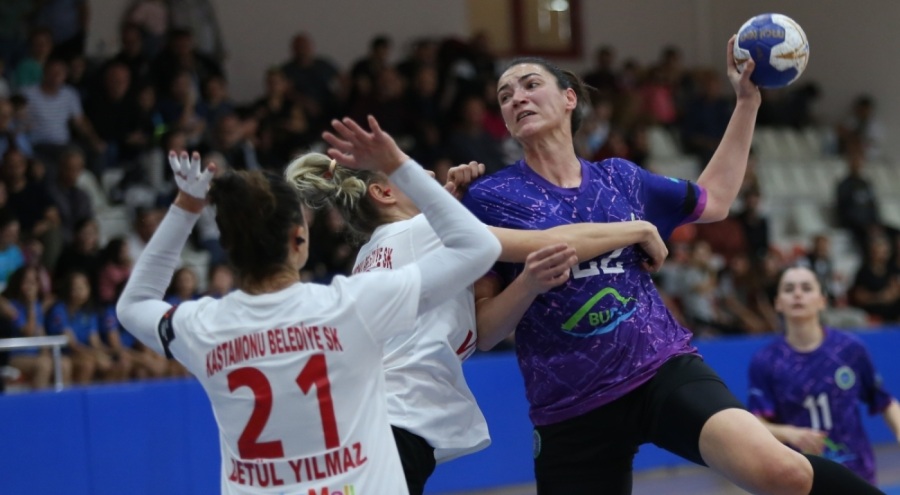 Bursa Büyükşehir Belediyespor evinde mağlup