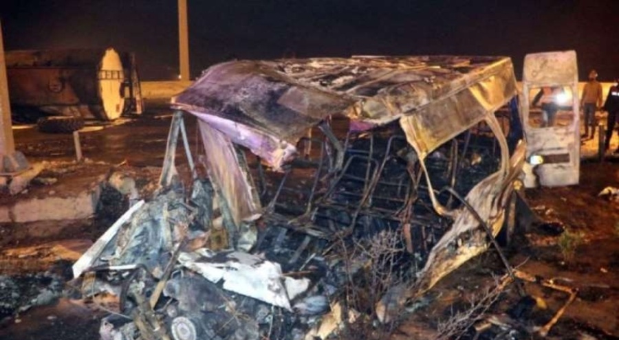 TAG Otoyolu'nda tır 3 aracı biçti!