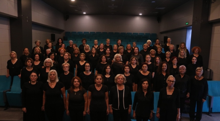 İsrail'e nağmelerle "dur" dediler