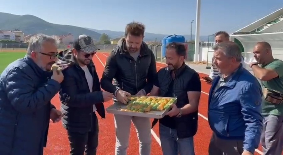Ünlü futbolcu Elvir Baljic İznik'te sporcularla buluştu