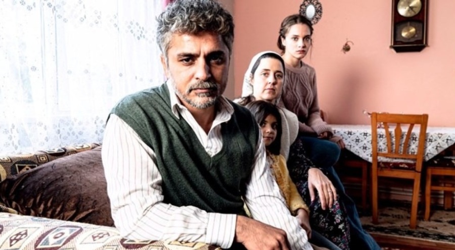 Zeki Demirkubuz'un yeni filmi prömiyerini yaptı