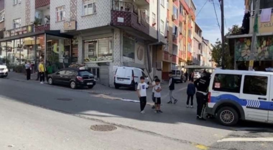 Esenyurt'ta otomobilin çarptığı çocuk yaşamını yitirdi