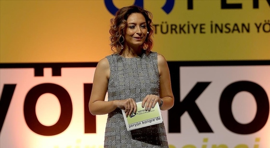 EAPM'nin ilk kadın başkanı Türkiye'den Berna Öztınaz oldu