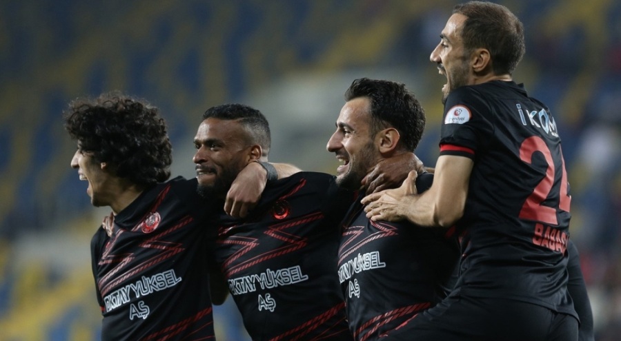 Gençlerbirliği Altay'ı farklı yendi