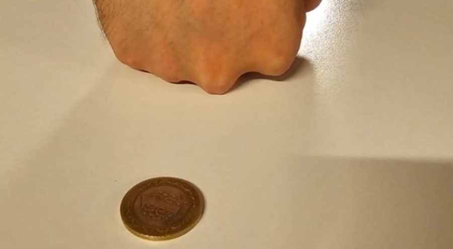 Okullardaki yeni tehlike! "Kanlı para oyunu"