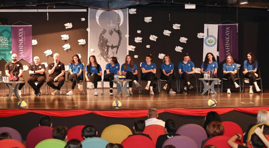 Nilüfer'in sultanlarından öğrencilere tavsiyeler