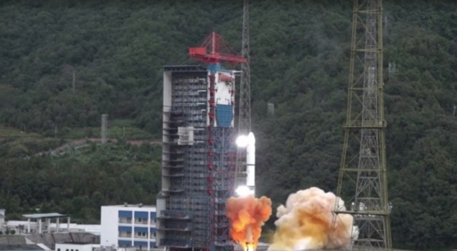 Çin, uzaya "yer gözlem" uydusu fırlattı!
