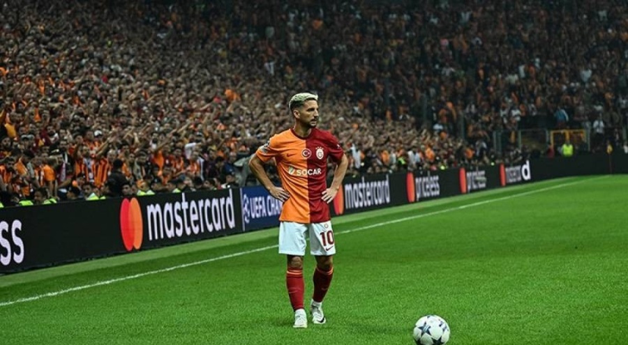 Galatasaraylı Mertens: Fırsatları değerlendirebilsek farklı olabilirdi