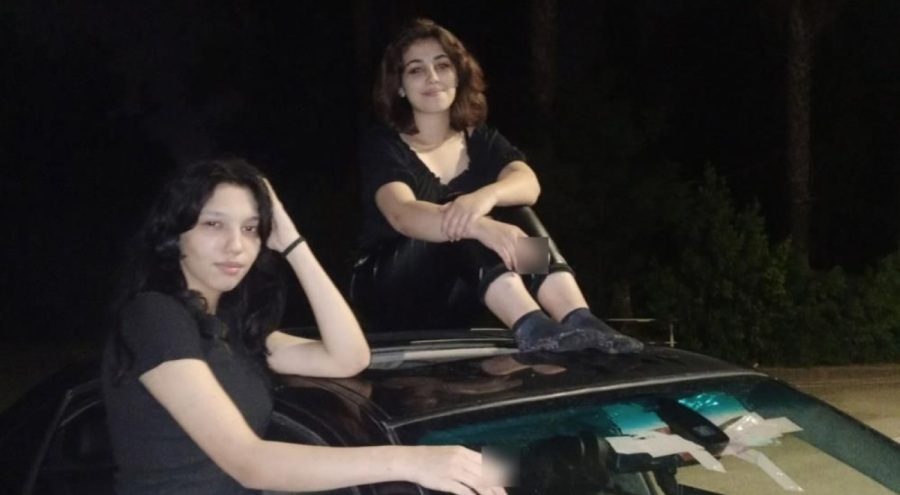 İki kız çocuğu ailelerine mesaj atıp kayıplara karıştı