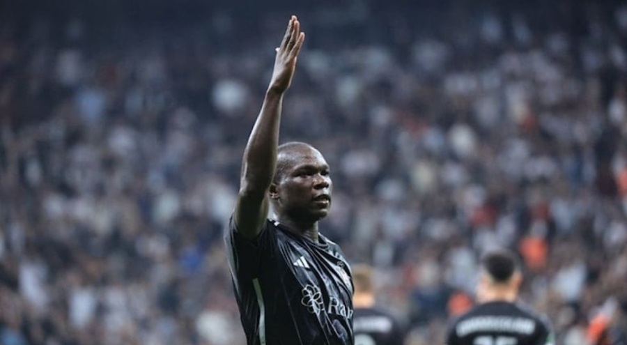 Aboubakar, 25 yıllık rekorun peşinde