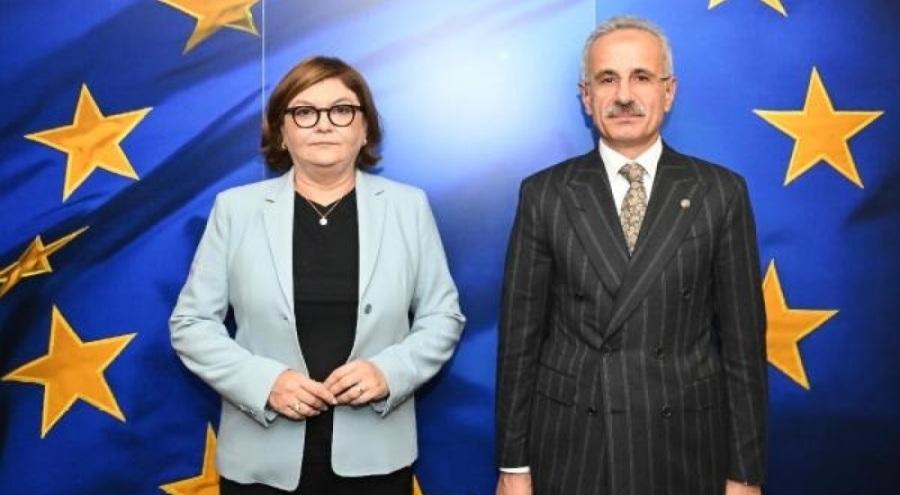 Bakan Uraloğlu, Belçika'ya gitti