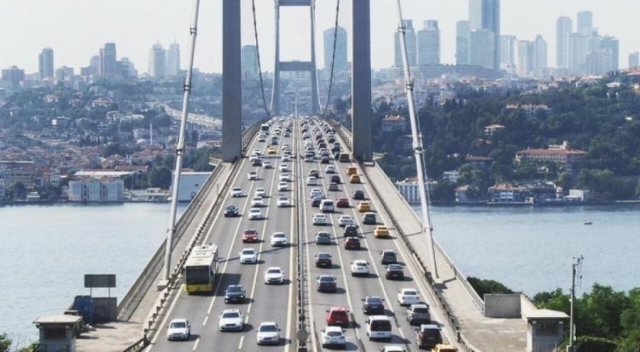 Otoyol ve köprü geçiş ücretlerine yapılan zam ertelendi!