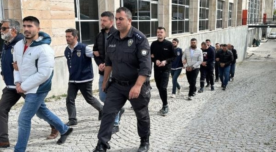 Galericiye silahlı saldırıda gözaltı sayısı yükseldi