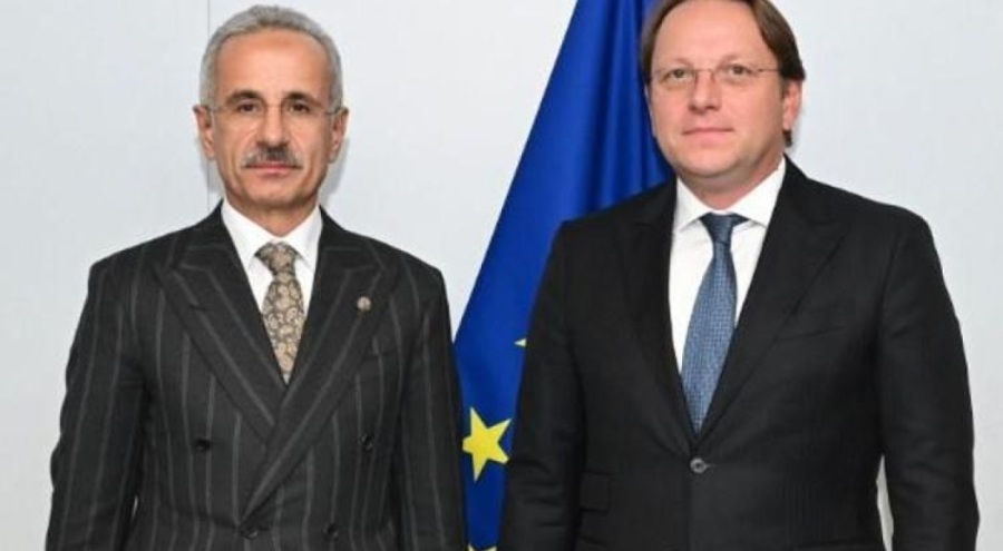 Bakan Uraloğlu Brüksel'de resmi temaslar