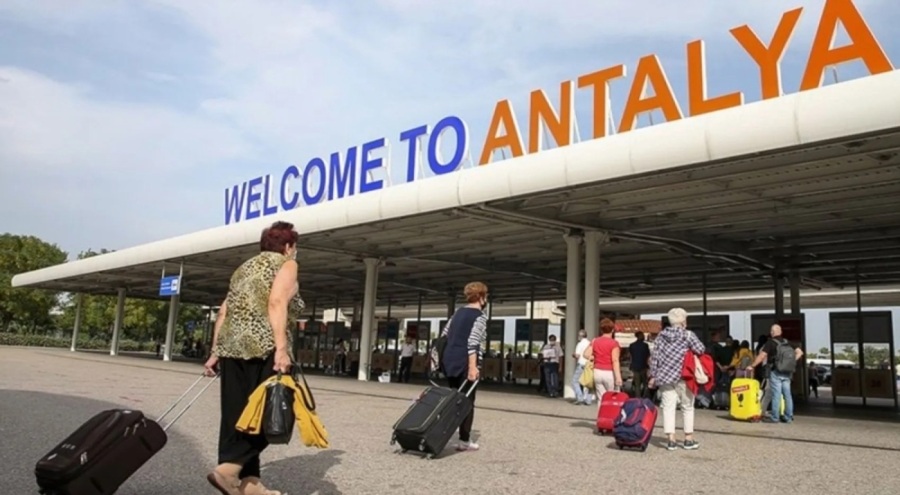 Antalya'ya 8 ayda 14,5 milyon turist geldi