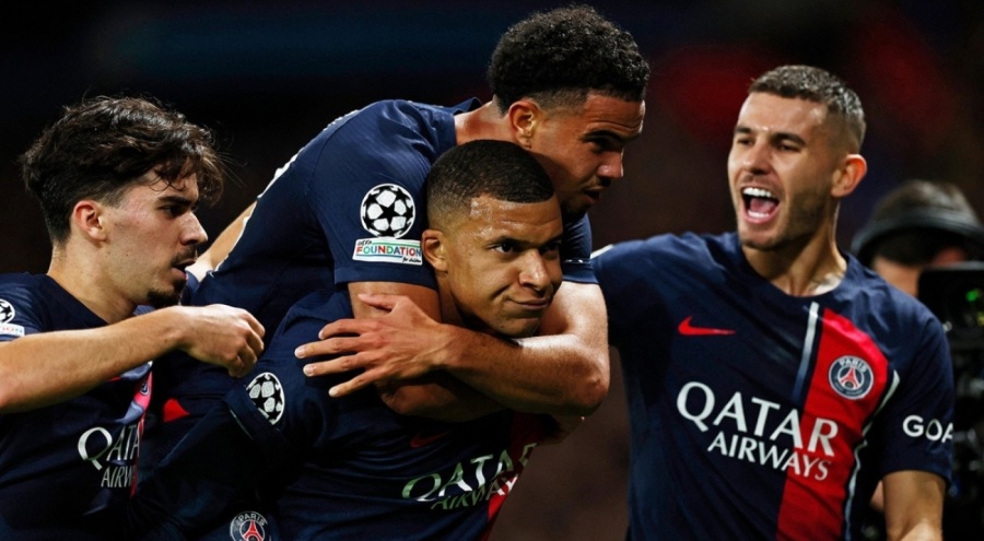 Paris Saint Germain Milan'ı farklı yendi