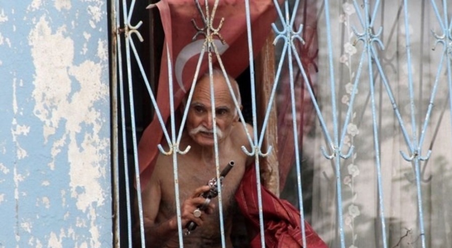 70 yaşındaki adam karısını baltayla öldürdü