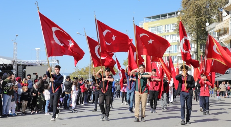 29 Ekim Cumhuriyet Bayramı'nın 100. yılı Gemlik'te çoşkuyla kutlanacak