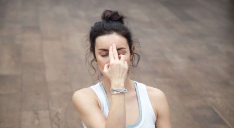 Doğal gençleşme yolunda yeni trend: Yüz yogası!