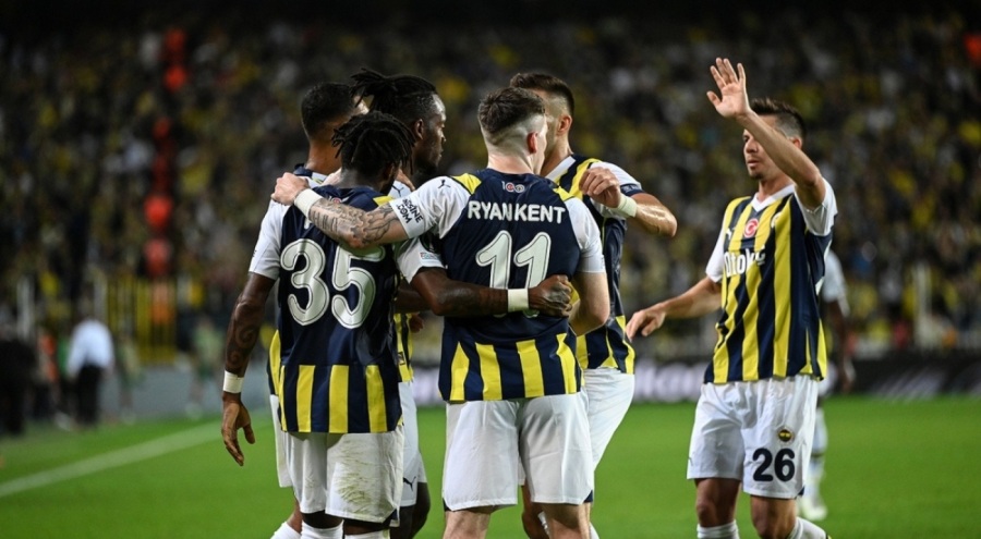 Fenerbahçe, Ludogorets Razgrad'ı 3 golle mağlup etti