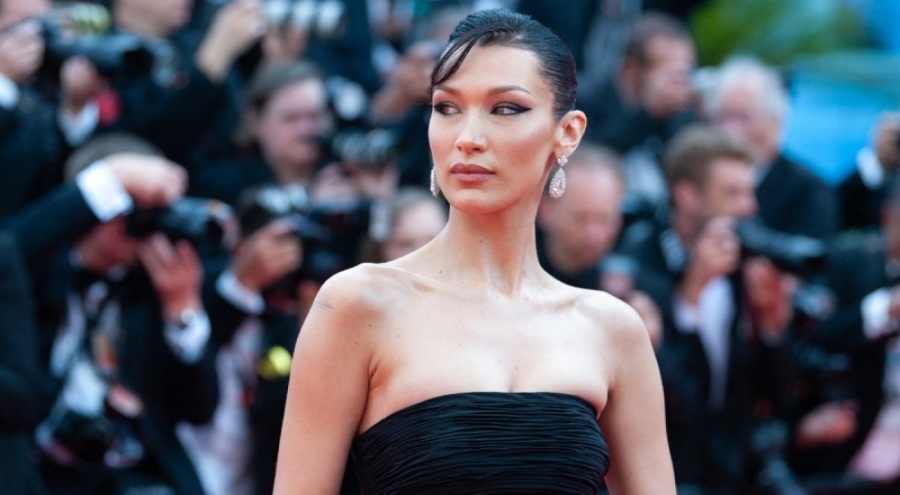 Bella Hadid'den sert sözler