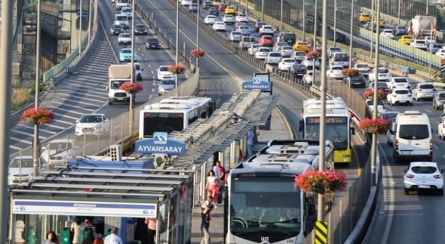 İstanbul'da hafta sonu toplu taşıma ücretsiz olacak
