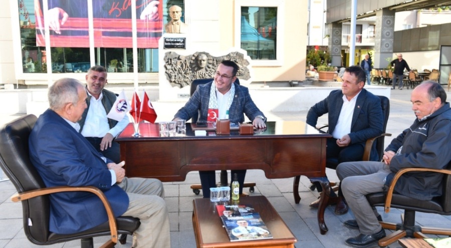 Başkan Kanar, vatandaşlarla bir araya geldi