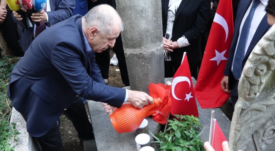 Ümit Özdağ Bursa'da:  Ali Rıza Bey'in kabri şehitlikte olmalı