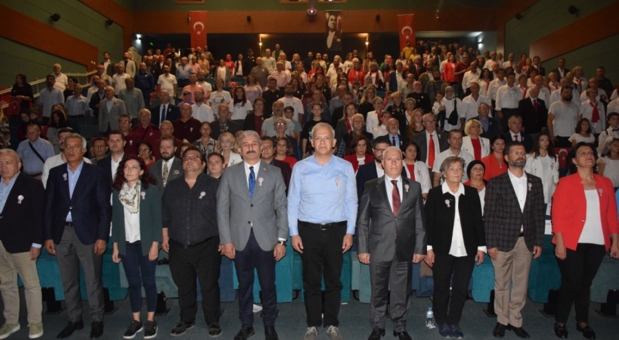 CHP Bursa'dan coşkulu 100. yıl kutlaması
