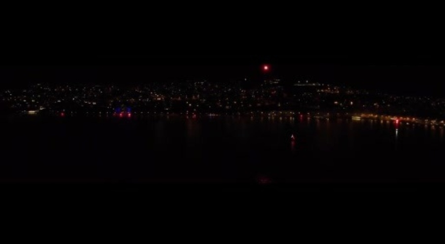 Bursa'da binlerce meşale ile körfezi aydınlattılar
