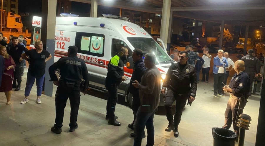 Düğünde istek parça kavgasında kan aktı!