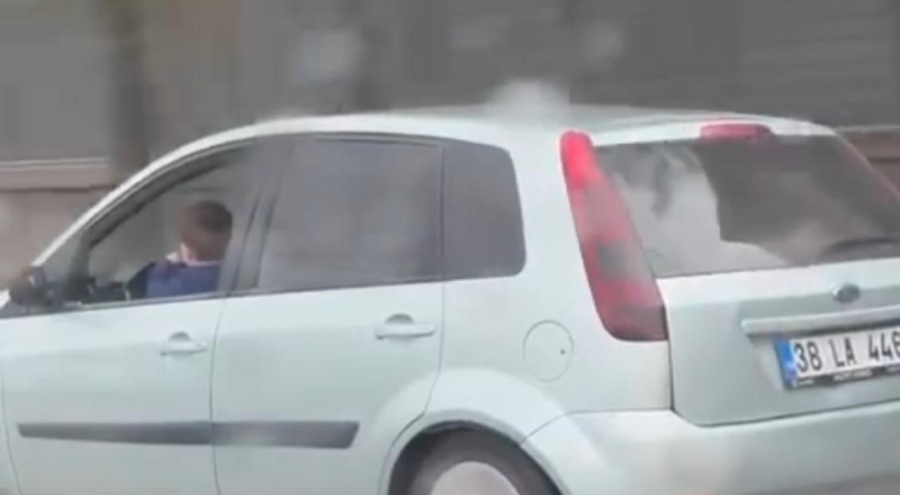 Bursa'da trafikte tehlikeli yolculuk