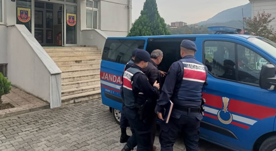 Aranan 51 şüpheli yakalandı; 14 tutuklama