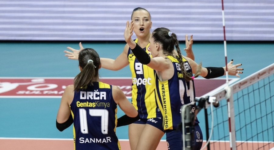 Fenerbahçe derbi maçında set vermeden Beşiktaş'ı mağlup etti