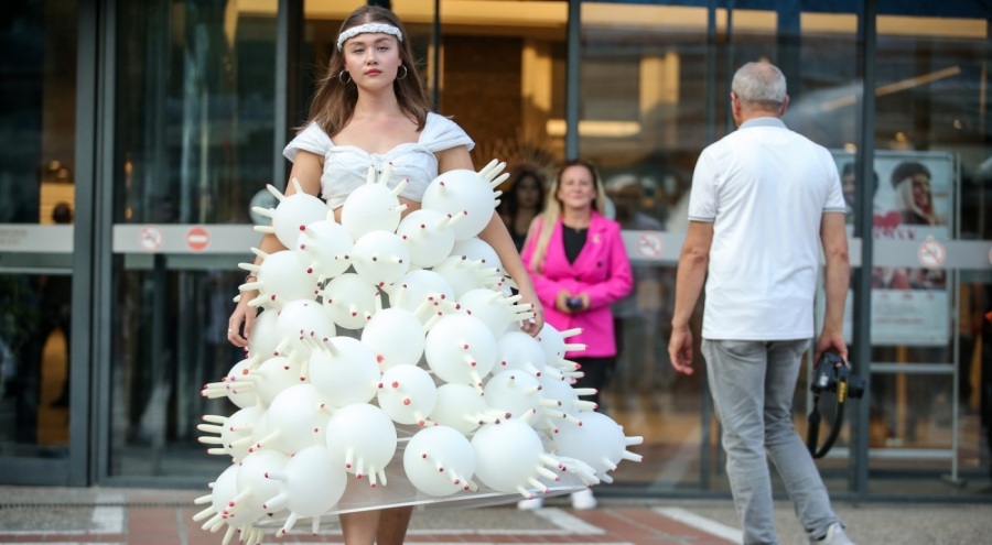 Bursa'da dikkat çeken defile!