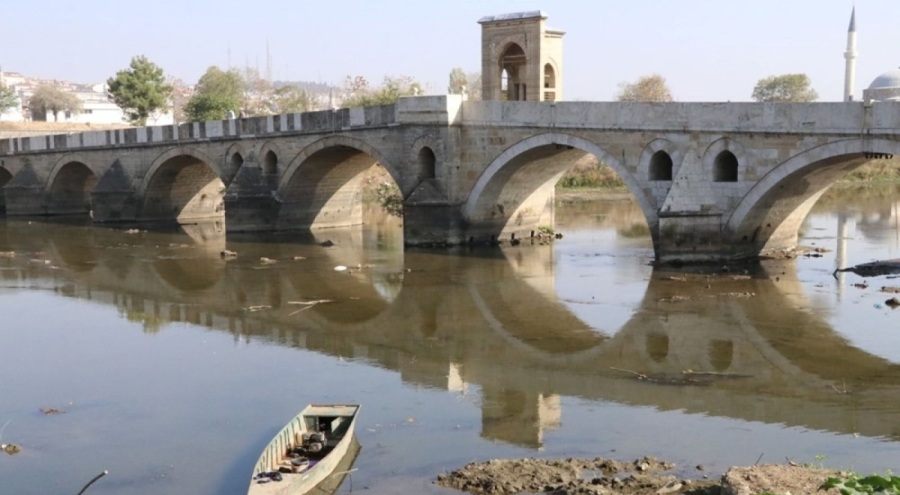 Meriç ve Tunca nehirlerinin su seviyesi düştü