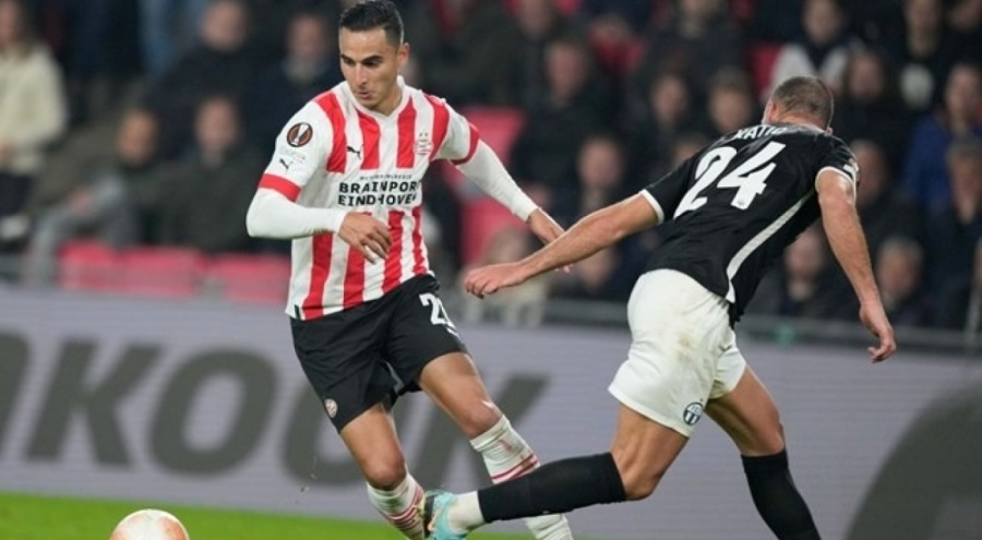 Anwar El Ghazi: Yazdığım fikirlerle aynı noktadayım