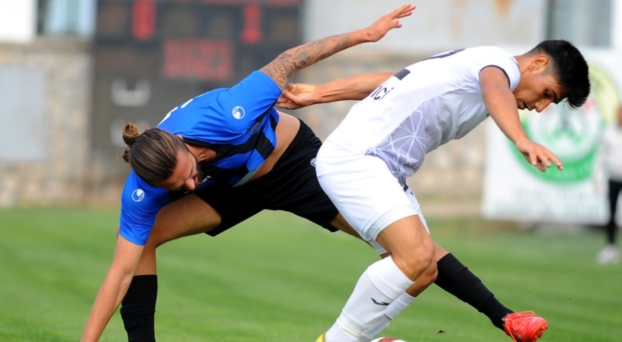 Karacabey Belediyespor yenildi