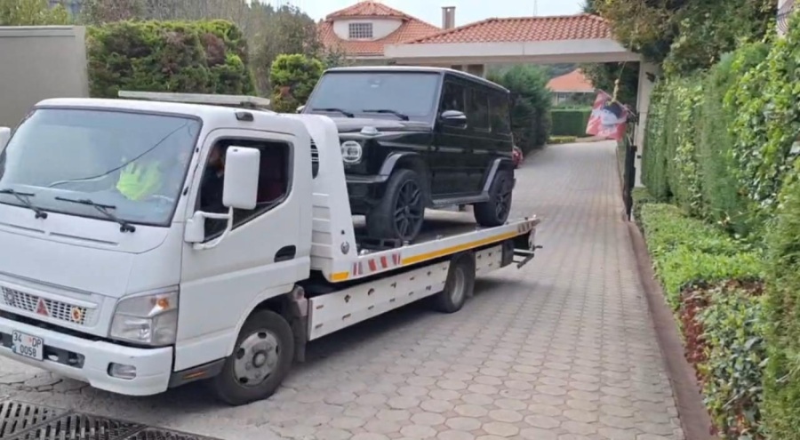 Dilan Polat ve Engin Polat'a ait lüks araçların hepsi yediemine çekildi! Sergilenecekler