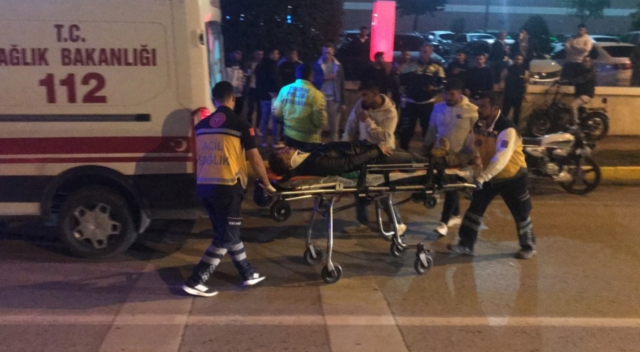Edirne'de motosiklet ile otomobil çarpıştı: 2 yaralı