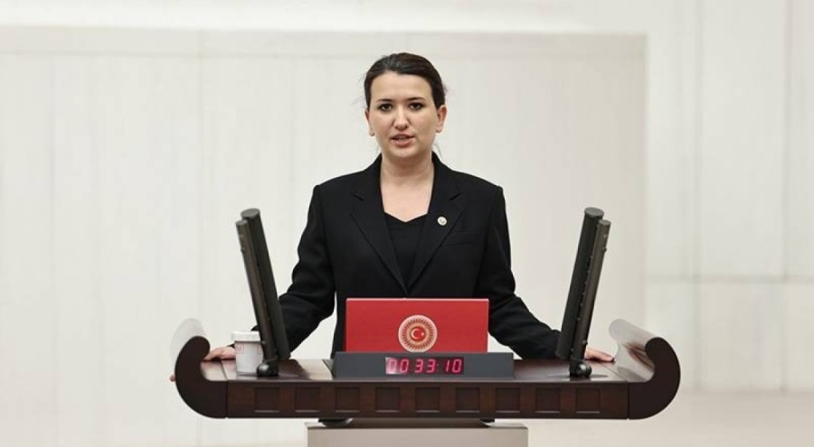 CHP'li Gökçen'den Bakan Bak'a: Kimleri yurtlardan atacaksınız Sayın Bakan?