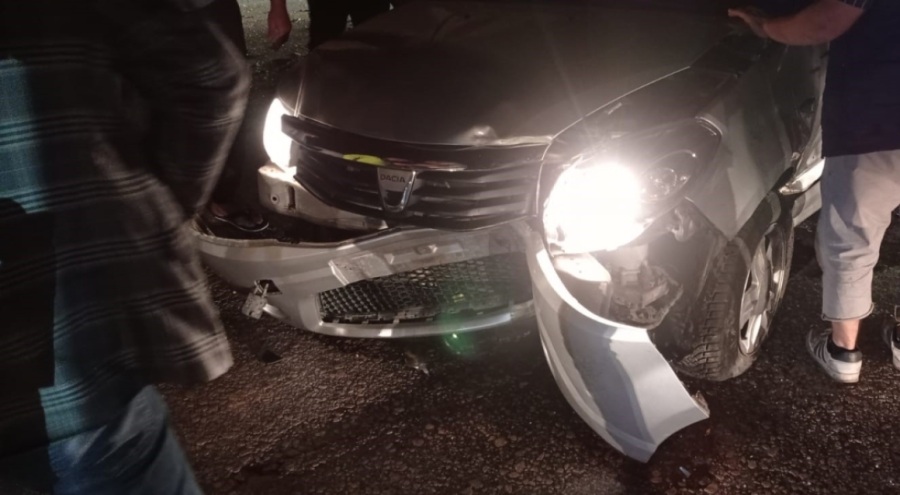 Bursa'da kırmızı ışıkta kaza! 2 yaralı