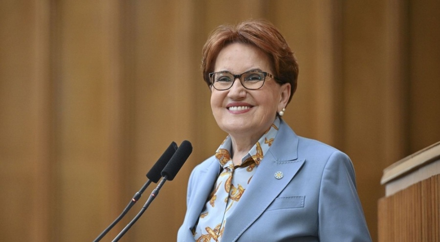 Akşener'den Özel'e tebrik paylaşımı